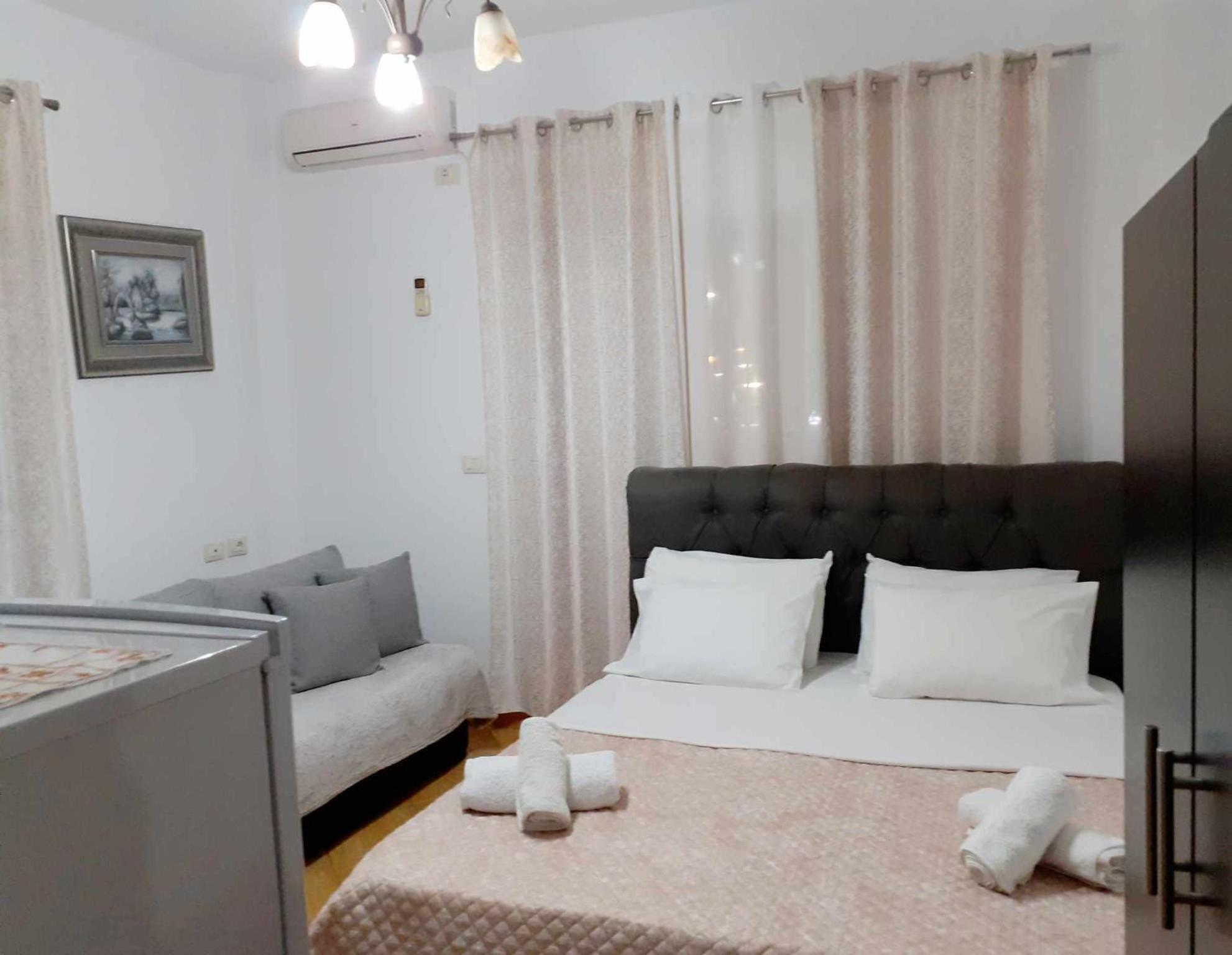 Vila Shuka Ksamil Саранде Екстериор снимка